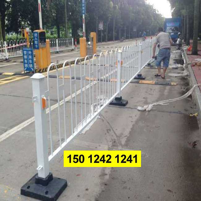 市政公路护栏6.jpg 市政公路护栏6.jpg
