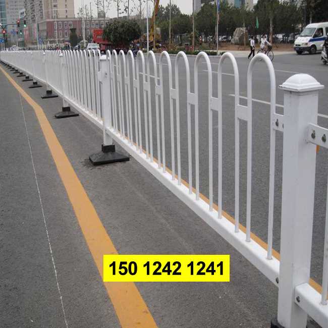 市政公路护栏10.jpg 市政公路护栏10.jpg