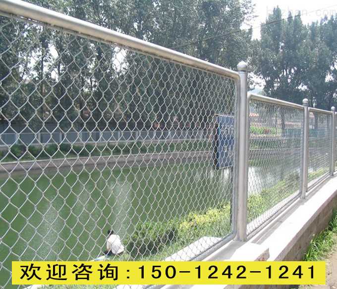 水库围栏网.jpg 水库围栏网.jpg