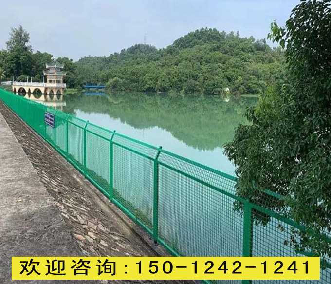 水库围栏70.jpg 水库围栏70.jpg