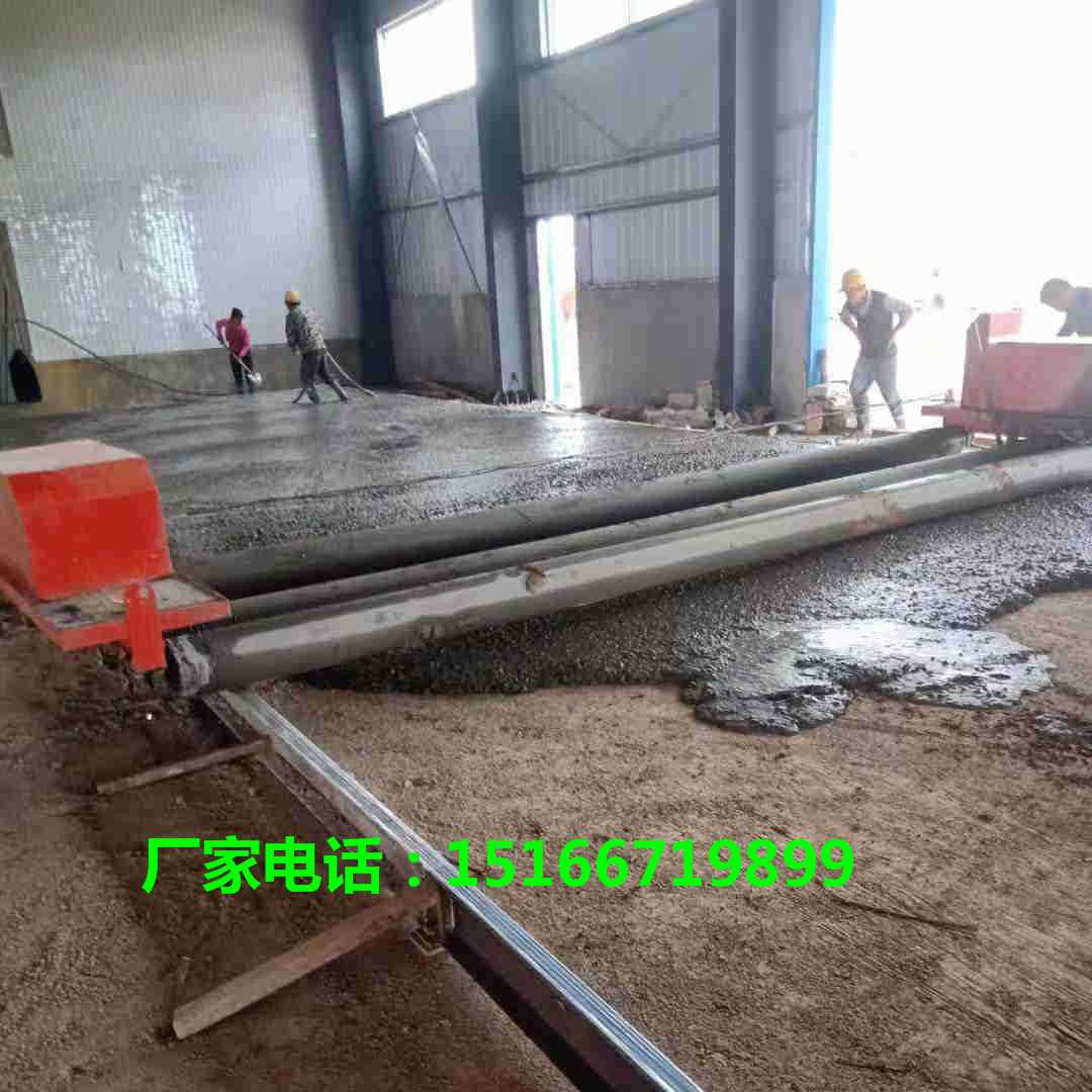 三辊轴摊铺机 (4)_副本.jpg