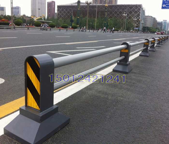 德式护栏44.jpg 德式护栏44.jpg