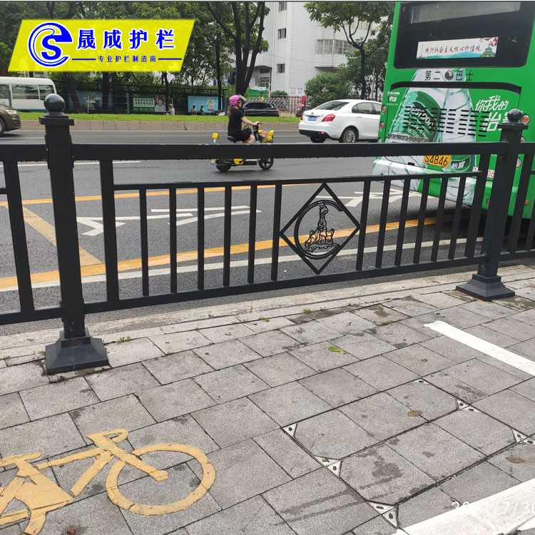广州新式护栏 (23).jpg 广州新式护栏 (23).jpg