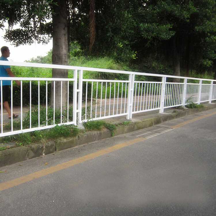 11-58-47-94-1401808.jpg 11-58-47-94-1401808.jpg