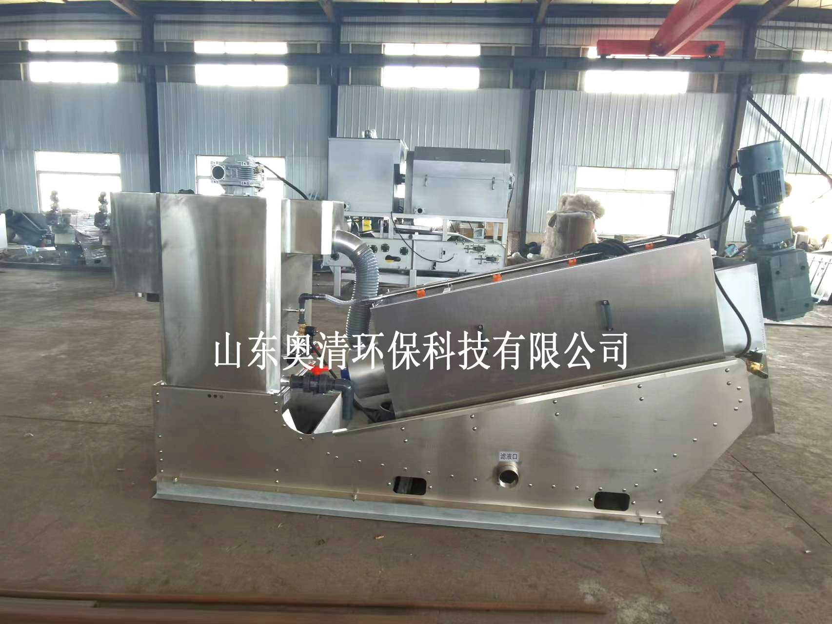 叠螺污泥2.jpg 叠螺污泥2.jpg