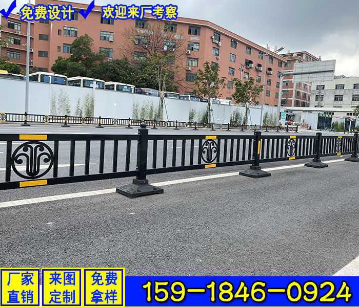 机非隔离栏.jpg 机非隔离栏.jpg