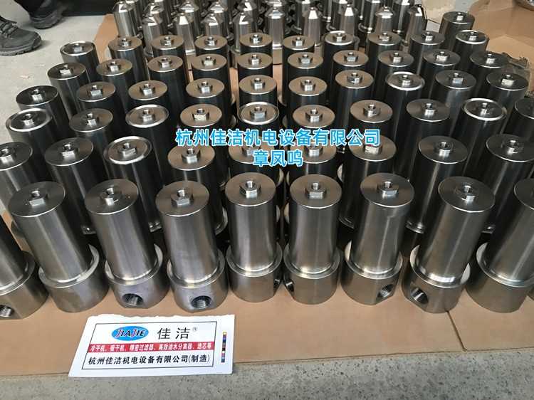 微信图片_2018080819503516_副本.jpg 微信图片_2018080819503516_副本.jpg
