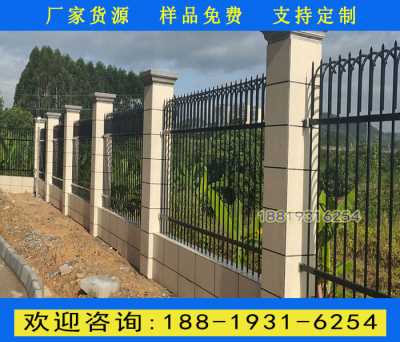 广州铁艺锌钢围栏厂家 有水泥砖柱护栏款式 工业园围栏