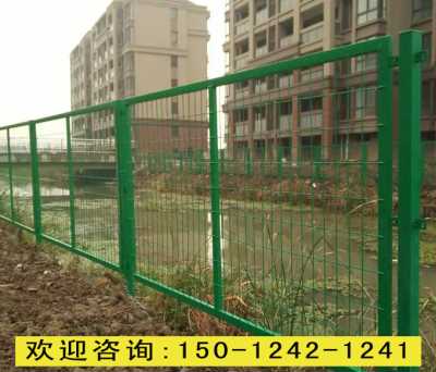 三角折弯护栏 珠海双边丝围栏 镀锌钢丝网厂家
