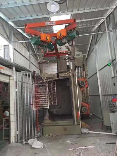 发动机翻新除锈设备376吊钩式抛丸机 泸州自动化无气喷丸机 