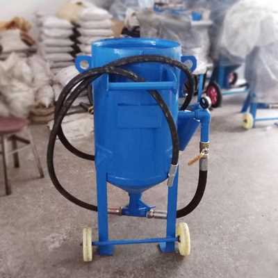 钢结构围栏装饰清理表面氧化层 梅州开放式手动喷砂机 