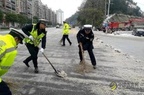 广西雨雪冰冻天气致多条道路交通中断 中国沥青网，sinoasphalt.com