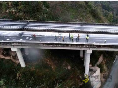 广西雨雪冰冻天气致多条道路交通中断 中国沥青网，sinoasphalt.com