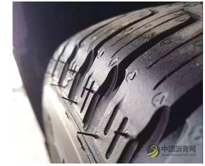 深度聊车丨普通道路都是沥青，收费站路面为什么要用水泥？ 中国沥青网，sinoasphalt.com
