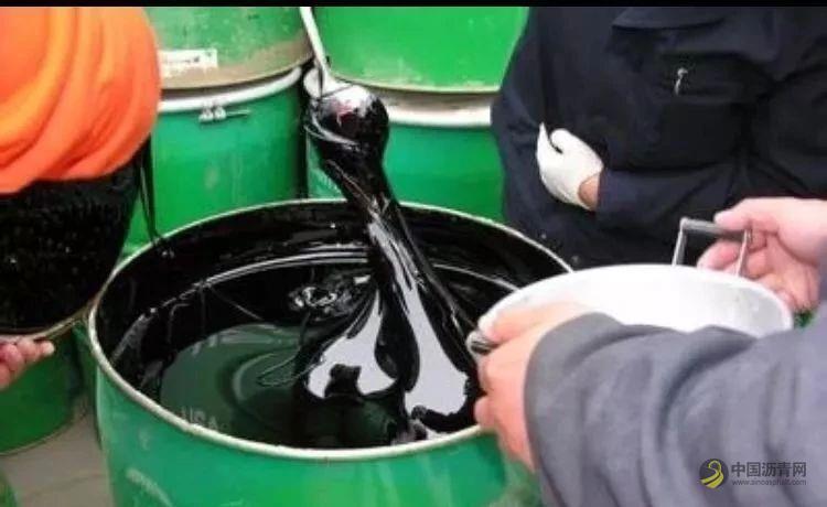 涨知识！乳化沥青的成分组成和种类讲解 中国沥青网，sinoasphalt.com
