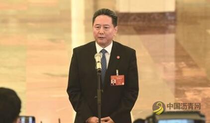 李小鹏“部长通道”谈取消省界收费站今年抓好重点区域和省份撤站工作 中国沥青网，sinoasphalt.com