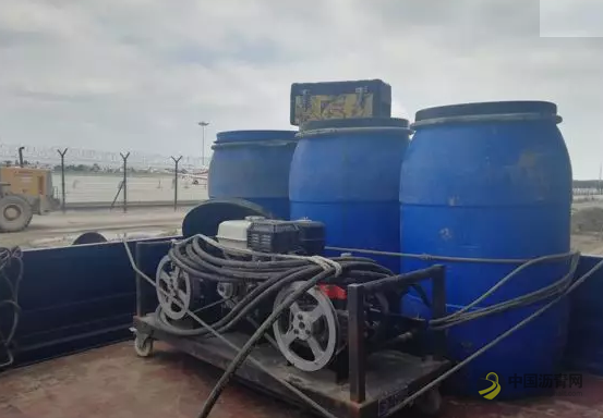 喷涂速凝橡胶沥青防水涂料 中国沥青网，sinoasphalt.com