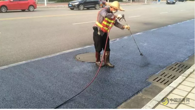沥青路面还原养护剂 中国沥青网，sinoasphalt.com