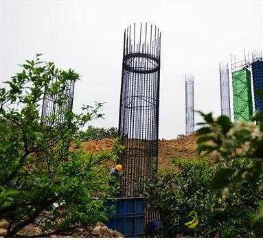 湖南：安慈高速公路项目成功浇筑首根桥梁墩柱 沥青网，sinoasphalt.com