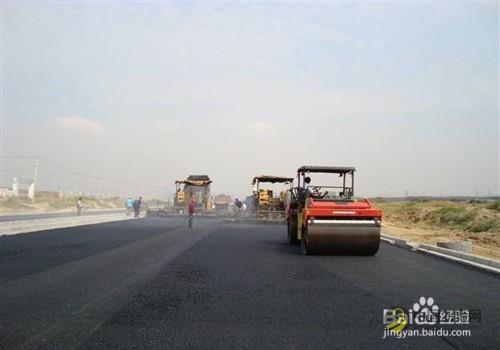 热拌沥青道路面层施工技术详解 沥青网，sinoasphalt.com