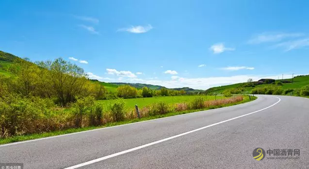 浅谈排水沥青路面的几种养护技术方案 沥青网，sinoasphalt.com