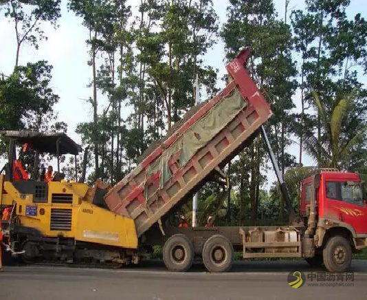 城市道路泡沫沥青厂拌冷再生施工工法及工程实例 沥青网，sinoasphalt.com