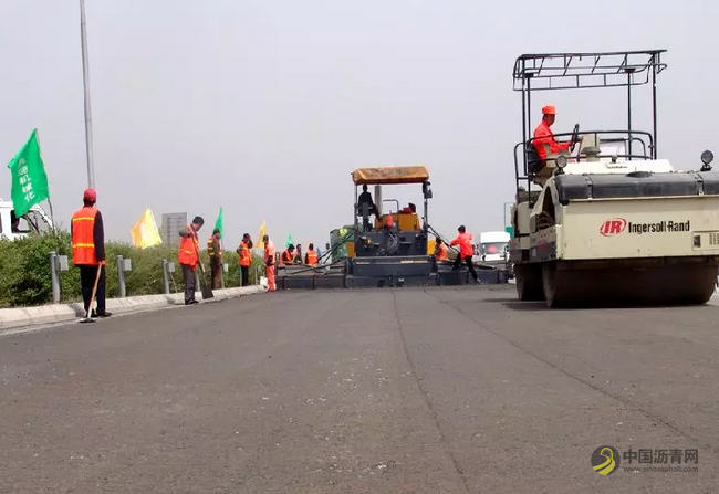 城市道路泡沫沥青厂拌冷再生施工工法及工程实例 沥青网，sinoasphalt.com