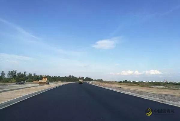 沥青混凝土路面施工，常见几个问题！ 沥青网，sinoasphalt.com