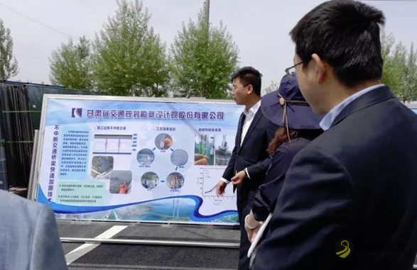 甘肃：公路系统全面展示公路养护新成果(图) 沥青网，sinoasphalt.com