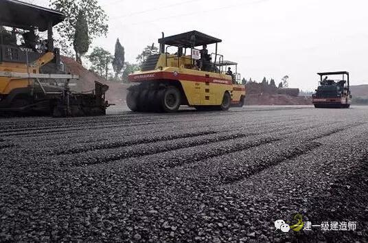 道路沥青混合料路面的质量通病及防治 沥青网，sinoasphalt.com