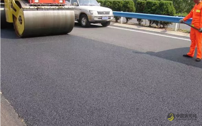 沥青路面施工技术要点 沥青网，sinoasphalt.com