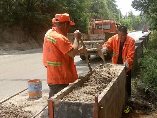 [山西]省长治市潞城公路段强化路域安防措施 推进“平安公路”建设 沥青网，sinoasphalt.com