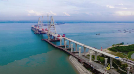 [广东]东雷高速通明海特大桥主桥顺利合龙 沥青网，sinoasphalt.com