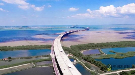 [广东]东雷高速通明海特大桥主桥顺利合龙 沥青网，sinoasphalt.com