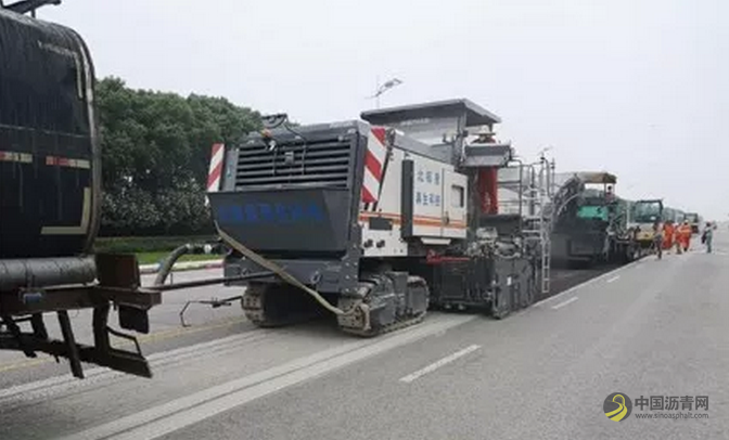 3800CR泡沫沥青就地冷再生技术改进研究与应用 沥青网，sinoasphalt.com