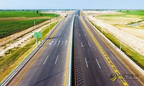 中巴经济走廊“苏木段”高速公路提前竣工 沥青网，sinoasphalt.com
