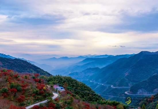 浙江8条盘山公路，窗外风景美到逆天 沥青网，sinoasphalt.com