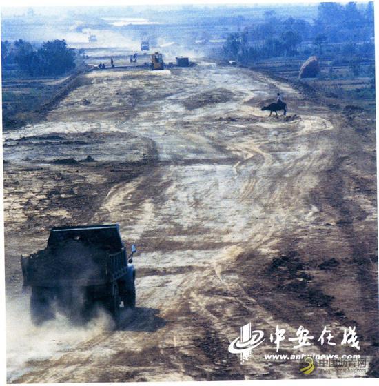 安徽高速第一路是怎样“炼成”的 沥青网，sinoasphalt.com