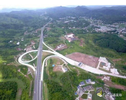 梅平高速通车！粤东“三角形”通道构筑完成 沥青网，sinoasphalt.com
