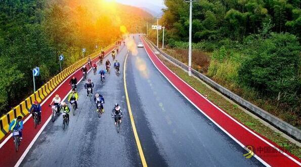 [江西]践行初心使命 打造“畅安舒美”公路 沥青网，sinoasphalt.com