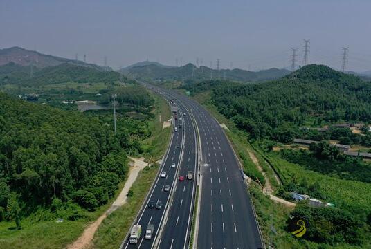 01.jpg 广东佛开南改扩建项目路面铺装将于9月底完成 沥青网,sinoasphalt.com