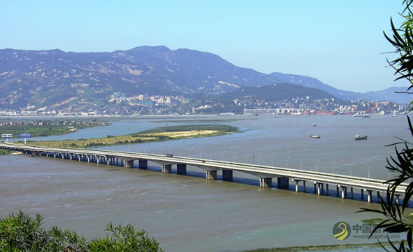[福建]平潭海峡大桥、厦漳跨海大桥、泉州湾大桥…再宽的江河湖海，挡不住交通人脚步 沥青网，sinoasphalt.com
