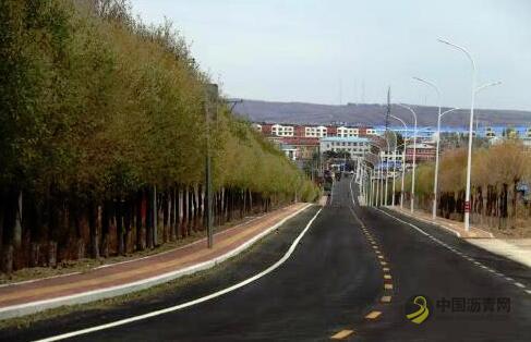 01.jpg 十大民生工程之一孙吴县通城路全线通车 沥青网,sinoasphalt.com