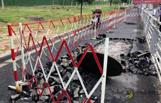 电力施工擅自开挖，人行道被“开膛破肚” 沥青网，sinoasphalt.com
