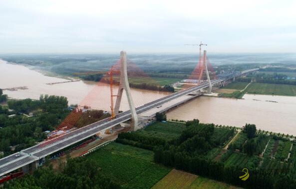 [山东]国高青兰高速东阿至聊城段和泰安至东阿段黄河特大桥正式建成通车 沥青网，sinoasphalt.com