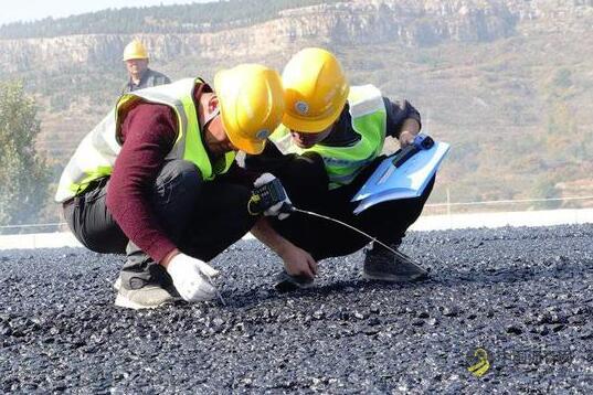 新台高速山亭段新进展：沥青柔性基层试验段施工完成 沥青网，sinoasphalt.com
