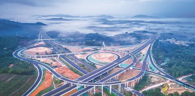 万洋高速公路：交通新动脉 穿行云雾间 沥青网，sinoasphalt.com