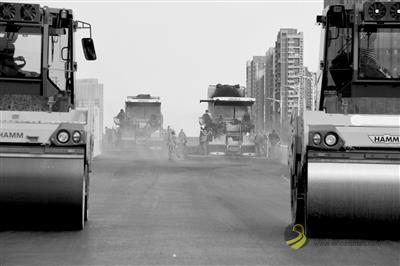 “中小雪自融 大雪不粘” 这段路穿上“暖宝宝” 沥青网，sinoasphalt.com