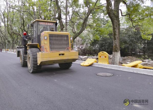 九山路综合提升获赞 俏模样春节前有望掀盖头 沥青网，sinoasphalt.com
