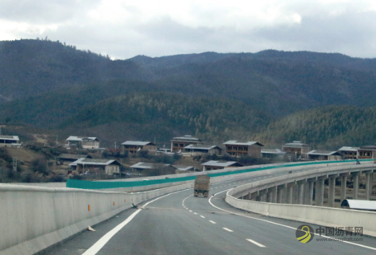 期待！香丽高速公路主体工程项目建设即将完工 沥青网，sinoasphalt.com